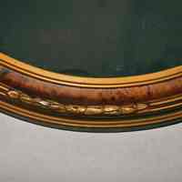          detail frame ornamentation lower edge
   