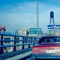          41 Jersey City sign to Hoboken
   