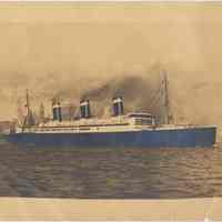 Sepia-tone photo of the S.S. Leviathan departing from New York, no date, circa mid-1920s.