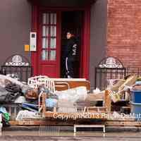          _dsc2572 (street garbage / debris)
   