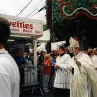          Photo 1: procession, probably SE corner Jefferson & 7th Sts.
   