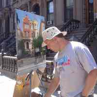          Digital photos, 29, of artist Frank Hanavan working on a painting of 921 Hudson Street, Hoboken, August 25, 2005. picture number 25
   