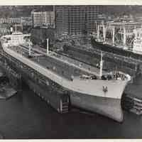 B+W photo of tanker Asopos in dry dock Bethlehem Steel Shipyard, Hoboken, n.d, ca. 1972-1976.