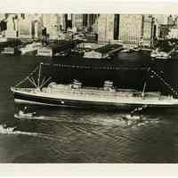 B+W aerial photo of S.S. Nieuw Amsterdam, Holland America Line, arriving in N.Y. harbor on maiden voyage, May 16, 1938.