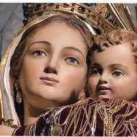 Color photo of the faces of the Madonna and Christ child (Madonna Dei Martiri), Hoboken, undated (ca. 2000s).