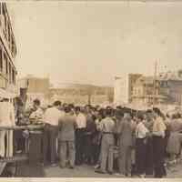          full image, condition
   