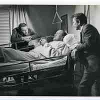          2: hospital room; Sinatra, Dan Blocker, Richard Conte
   