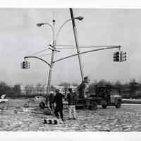          U.S. Testing, photo 5: wind load test, Fairfield Airfield
   