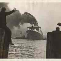 B+W photo of S.S. Leviathan leaving Hoboken to be scrapped, Jan. 25, 1938.