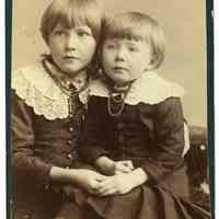 Cabinet photo of Louise J. Sanntrock (left) & Erna Sanntrock of Hoboken; Hoboken, n.d., ca. 1885.