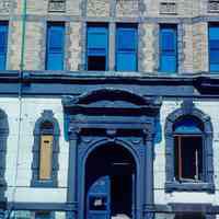          06  84 Washington St.
   