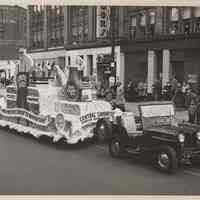          image: General Foods float, Centennial Parade, 14th St.
   