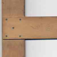          head with five screw attachement of blade
   