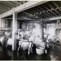          09 Hoboken interior, leather processing room
   