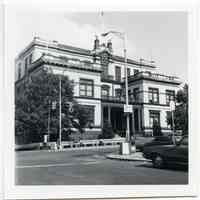          9: Hoboken City Hall, 94 Washington St.
   