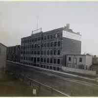          14 Newark exterior, 9 to 17 Saint Francis St.; Bag Frame Manufacturers sign
   
