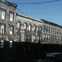          158: east side of Bloomfield St. between 9th & 10th Streets; 1041 at left.
   