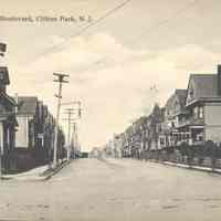 Postcard: 5 th St., Clifton Park, NJ