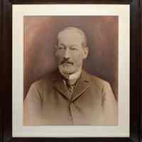          Portrait of Raphael Neumann as framed.
   
