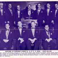          pg [5] group photo, rotated
   