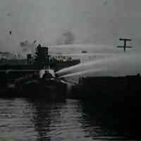          Video: Classic Fireboats in Action. Harbor Fires - New York & New Jersey 1900-1950. The Ahrens-Fox Video Library, 1996. VHS tape. picture number 17
   