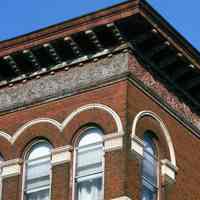          171: detail upper corner 1001 Bloomfield St.; 10th & Bloomfield
   