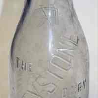 Bottle, milk: The Keystone Dairy Co., New York, Brooklyn, Hoboken, N.J. 1 qt. N.d., ca. 1950-1960.