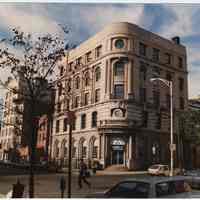 Color photo of Hudson United Bank, corner of Hudson & Newark Sts., Hoboken, September 24, 1989.