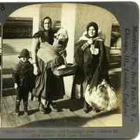          detail right image with title
   