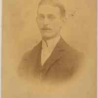          full image, condition
   