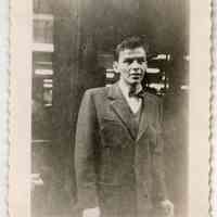 B+W photos, 3, of a young Frank Sinatra, n.p., undated, ca. 1940-1945. Fan club copies.