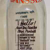 Bottle, milk: Janssen [Dairy], 1 quart. (Hoboken?), n.d., ca.1945-1960.