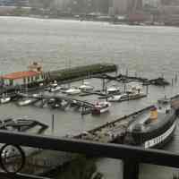          Sandy Laura Sannitti Photo 5 Oct 30 2012 (Hoboken Marina, ferry Yankee)
   