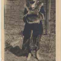          full image, condition
   