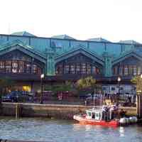          3: wider view of image 2
   