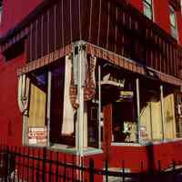          31 700 Park Ave.
   