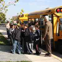          084 school children arriving for ceremony
   