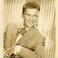 Sinatra photo: Frank Sinatra stock publicity photo; release for Waldorf-Astoria, Wedgwood Room limited engagement, N.Y., starting Nov.29th [1946.]