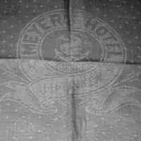          B+W detail center, adjusted for legibility
   