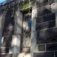          18: lateral view of same window in image 17
   