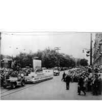          B+W photo of a General Foods Maxwell House Coffee float, Baseball Centennial parade, Hudson Street, Hoboken, June 19, 1946. picture number 2
   