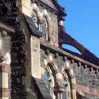          30: view north of flying buttress, east facade
   