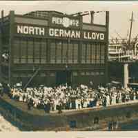          B+W photo of the river end of Pier No. 2, North German Lloyd Line, Hoboken, 1914. picture number 1
   