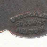          detail reverse makers mark
   