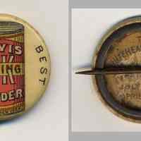 Button: Davis O.K. Baking Powder. R.B. Davis Co, N.Y. N.d., ca. 1896-1910.