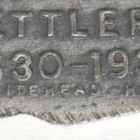          detail reverse maker's mark
   