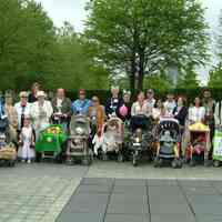 Digital color print of the 2006 Hoboken Baby Parade taken by Hartshorn Photography, May 15, 2006.