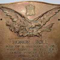          detail top half
   