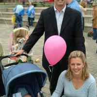 Digital color print of the 2006 Hoboken Baby Parade taken by Hartshorn Photography, May 15, 2006.