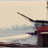          04 Wavertree arriving at Bethlehem Steel, note tugboat
   